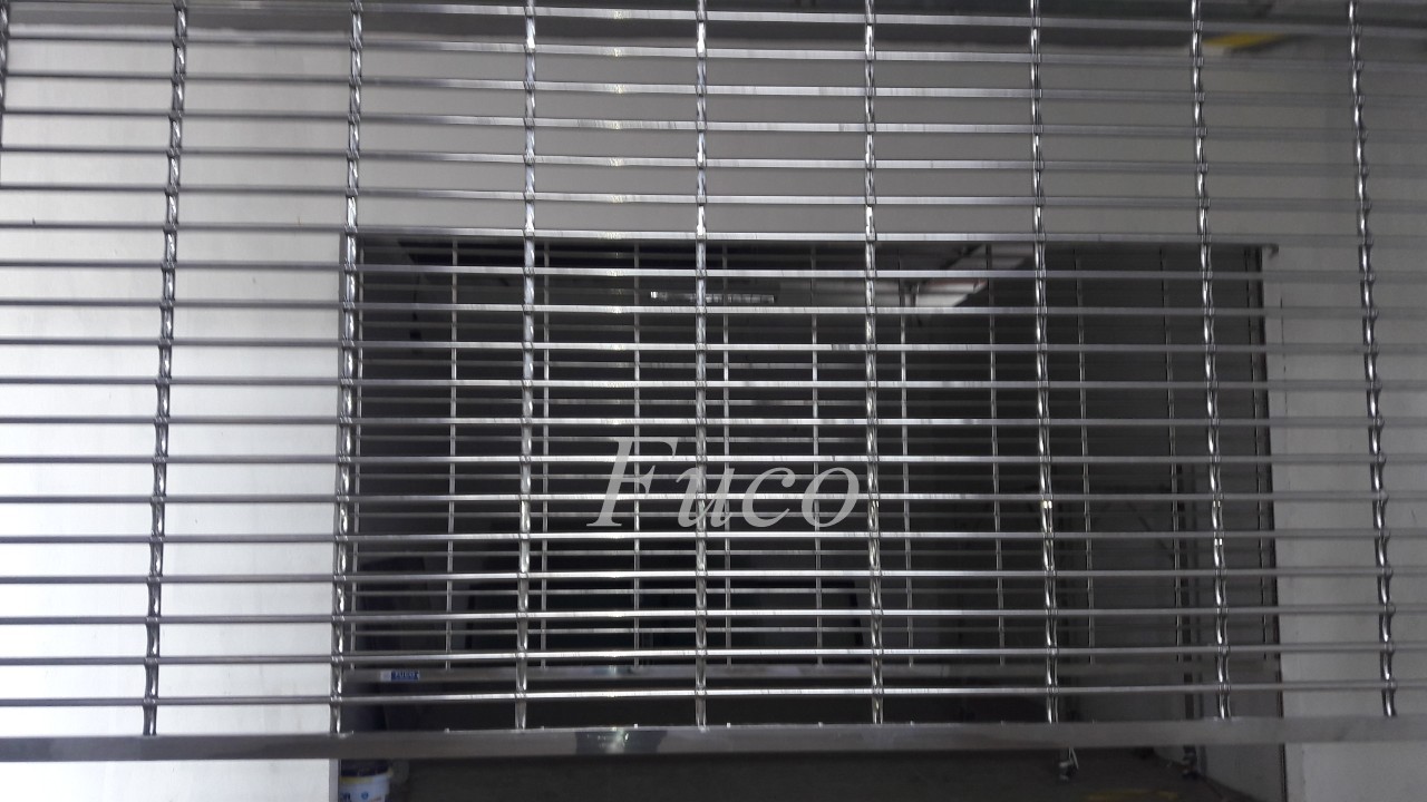 Cửa cuốn song ngang ống tròn 19 và phi 21, INOX 201 và INOX 304